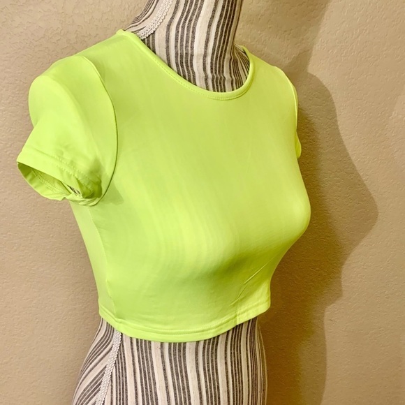 NEW 2-Pce Set Small Neon Yellow Bike Shorts & Short-Sleeve Top Back Zip Stretch - Picture 3 of 13